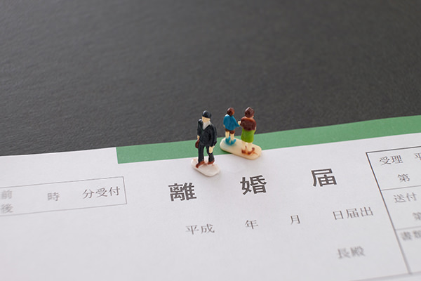 子供の親権者